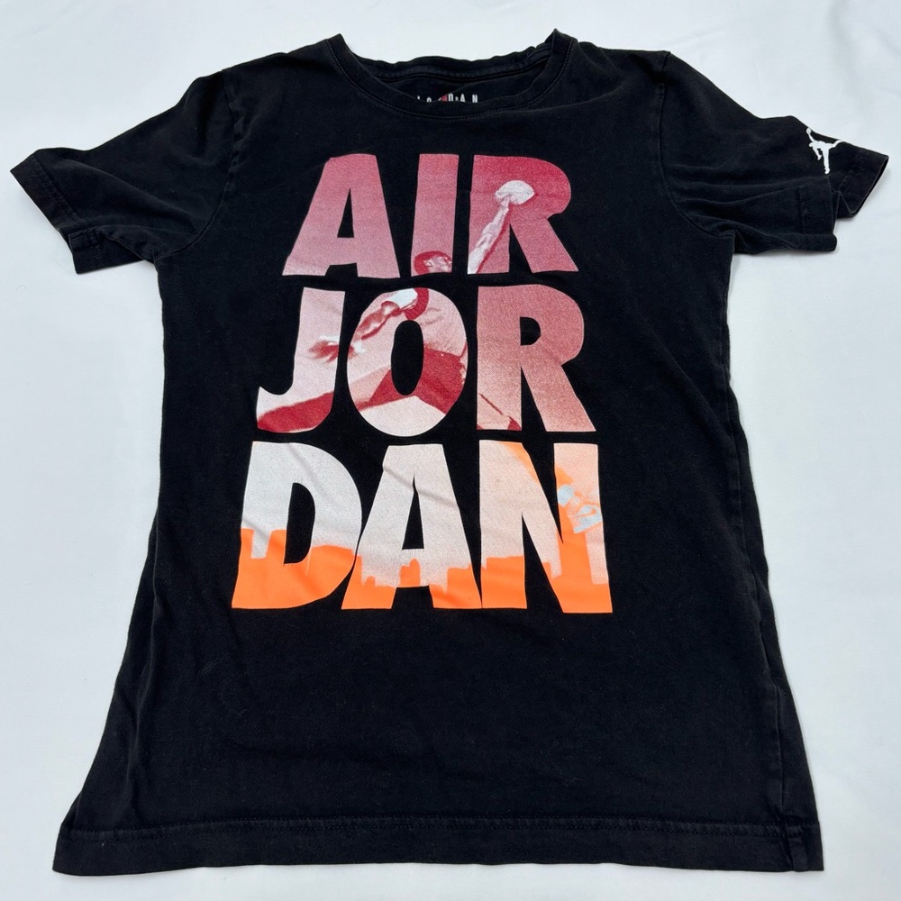Nike Air Jordan Black Short-Sleeve Tee with Pink-to-Orange AIR JORDAN Graphic